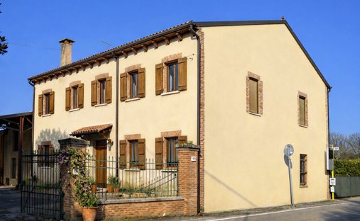 Haus in Laghetto - Maddalene, Vicenza, Venetien 1
