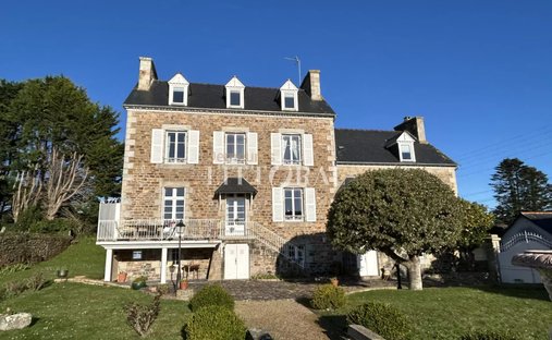 Estate in Perros-Guirec, Brittany, France 1