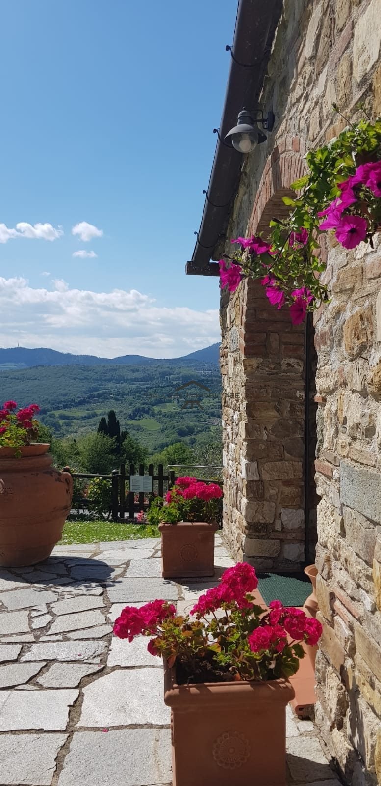 Estate in Fiesole, Tuscany, Italy 3 - 17380725