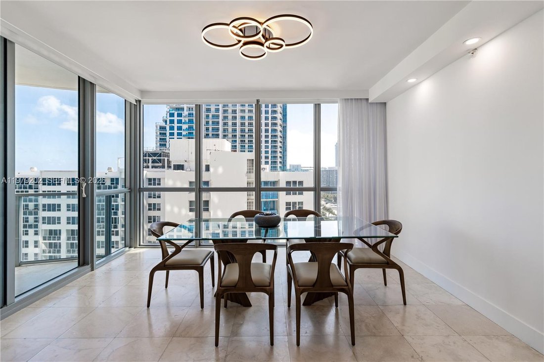 Condo in Hollywood, Florida, United States 3 - 17381865
