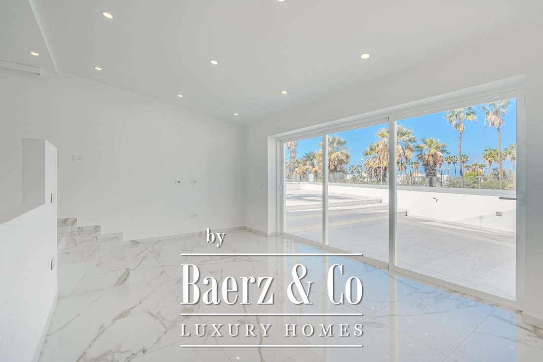 Villa in Costa Adeje, Adeje, Canary Islands 4 - 17383767