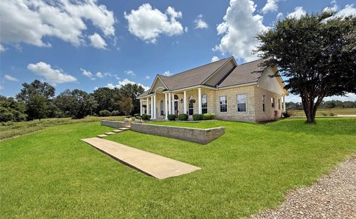 House in Lexington, Texas, United States 1