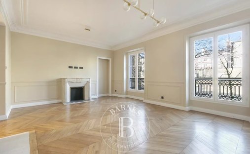 Appartamento a Saint Philippe du Roule, Paris 8e Arrondissement, Parigi 1