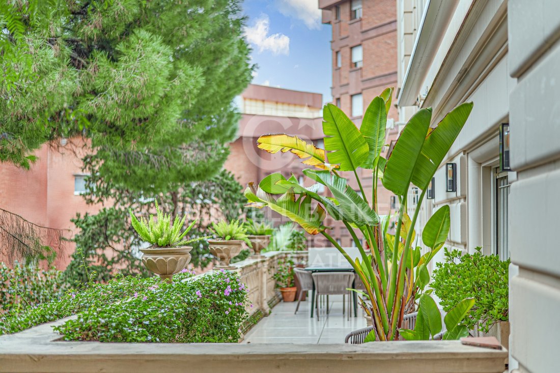 Apartment in Sarrià-Sant Gervasi, Barcelona, Spain 2 - 17384495