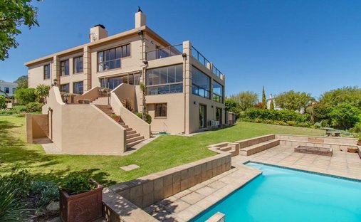 House in Cape Town, Western Cape, South Africa 1
