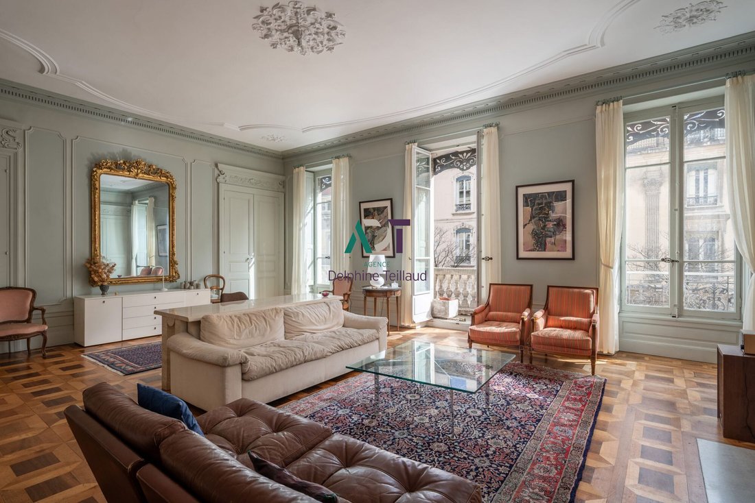 Apartment in Centre-ville - Victor Hugo, Grenoble, France 2 - 17385281