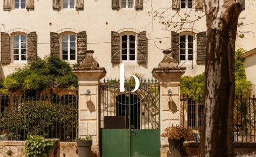 Casa en Uzès, Occitania, Francia 1