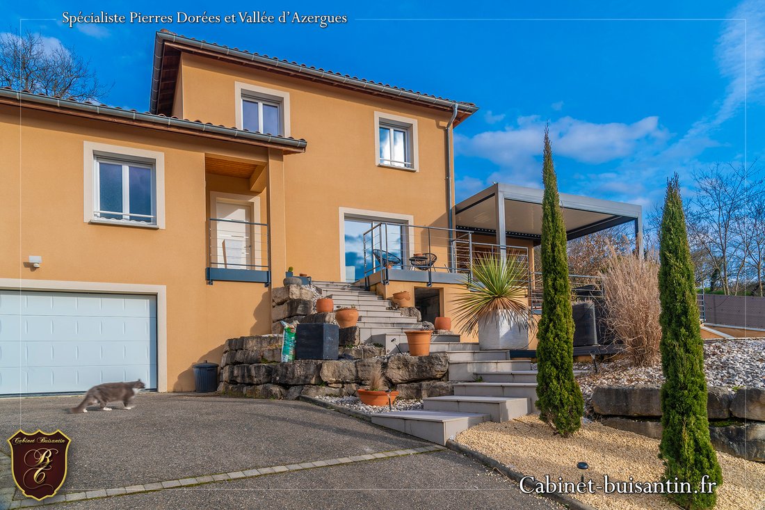 House in Saint-Laurent-d'Oingt, Val d'Oingt, France 1 - 17383866