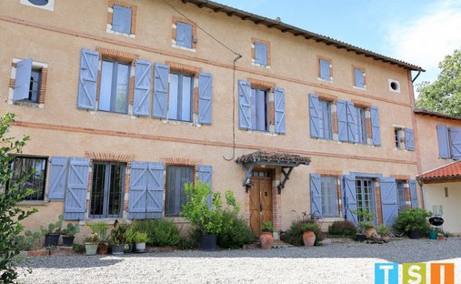 House in Salles-sur-Garonne, Occitania, France 1