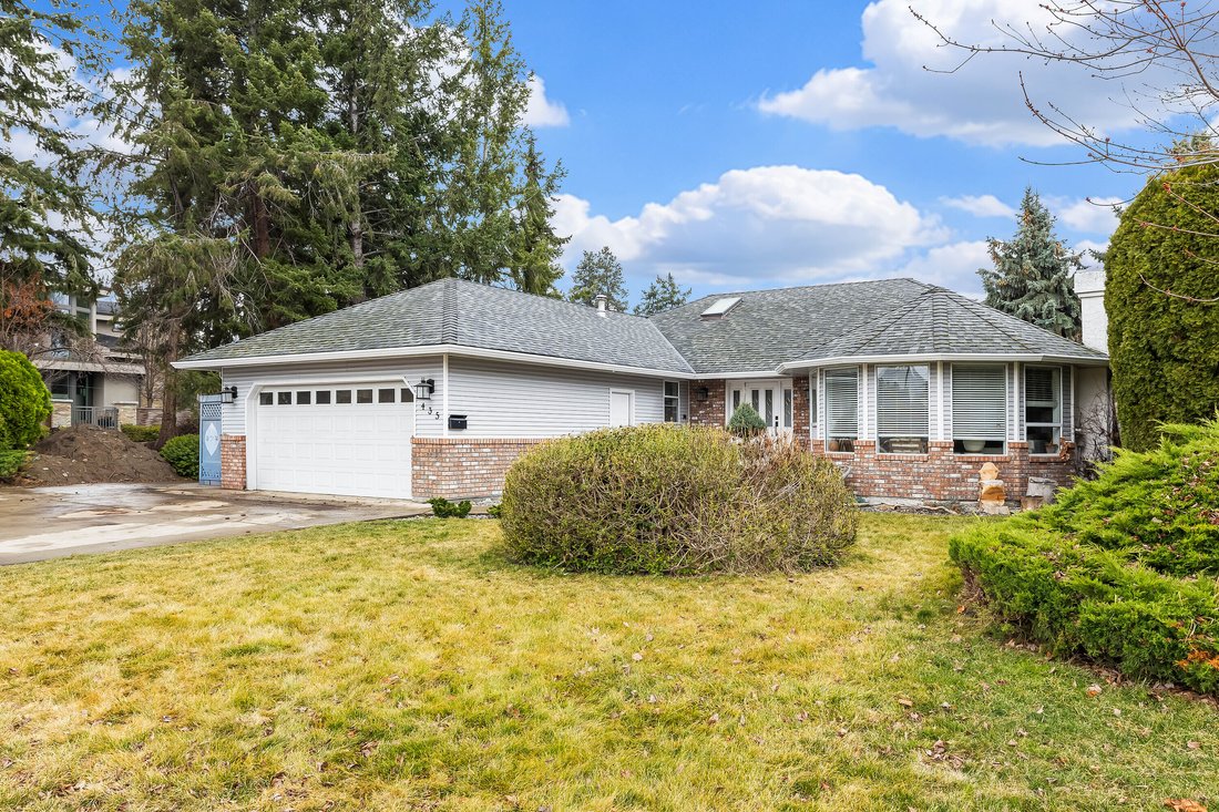 House in Kelowna, British Columbia, Canada 1 - 17382415