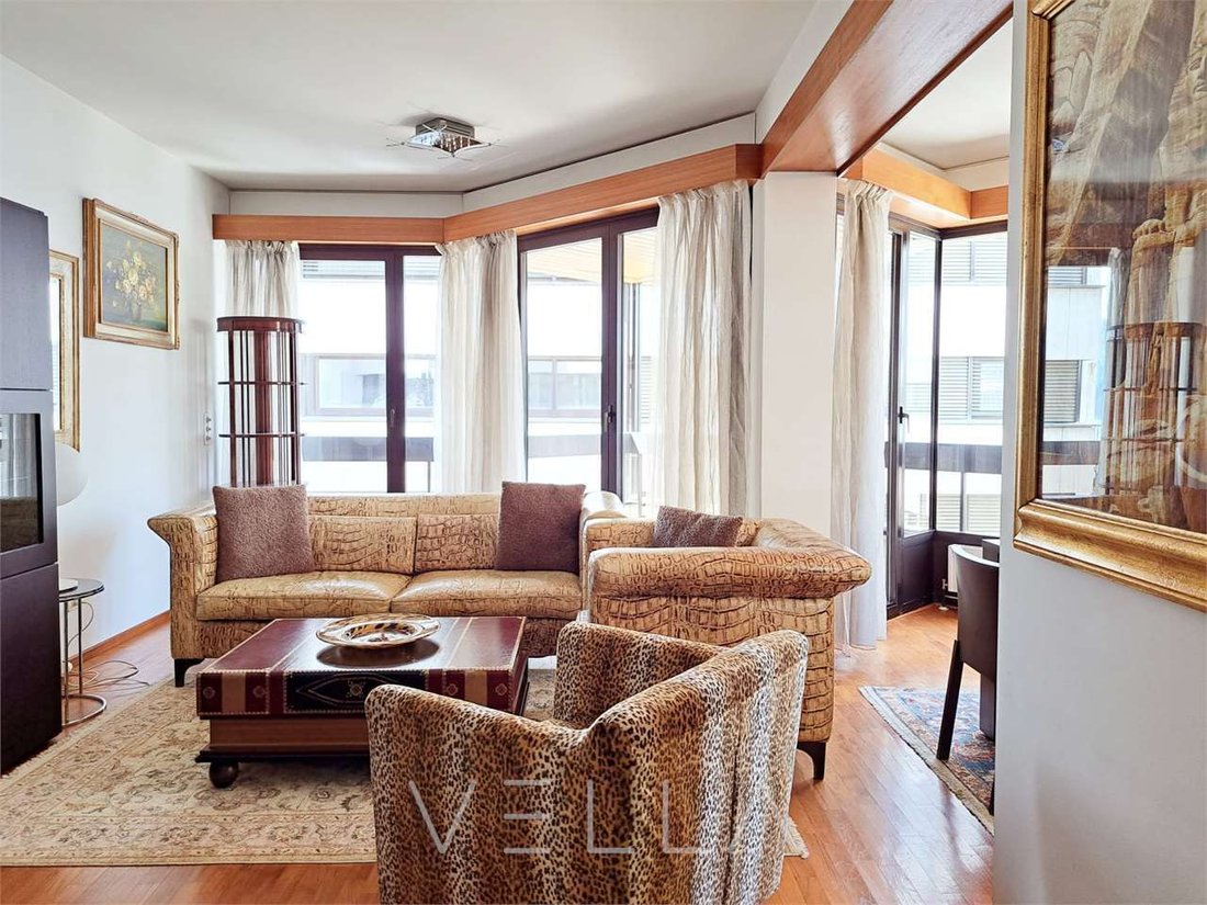 Spacious 3.5 Room Flat Close To The Lake