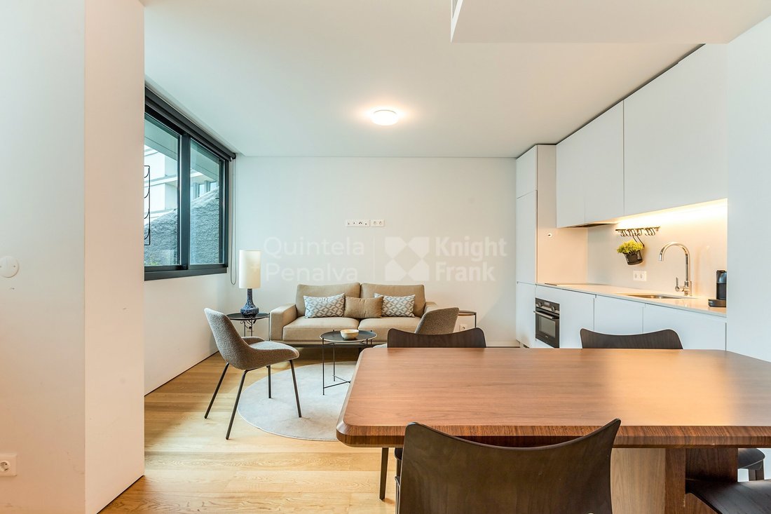 Apartment in Campolide, Lisbon, Portugal 3 - 17384553