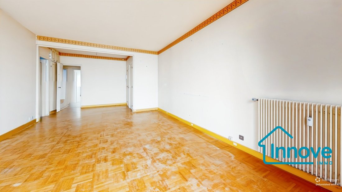 Apartment in Domaine National du Château, Versailles, France 4 - 17385231
