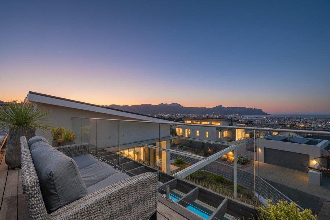 House in Strand, Cape Town, South Africa 2 - 17383807