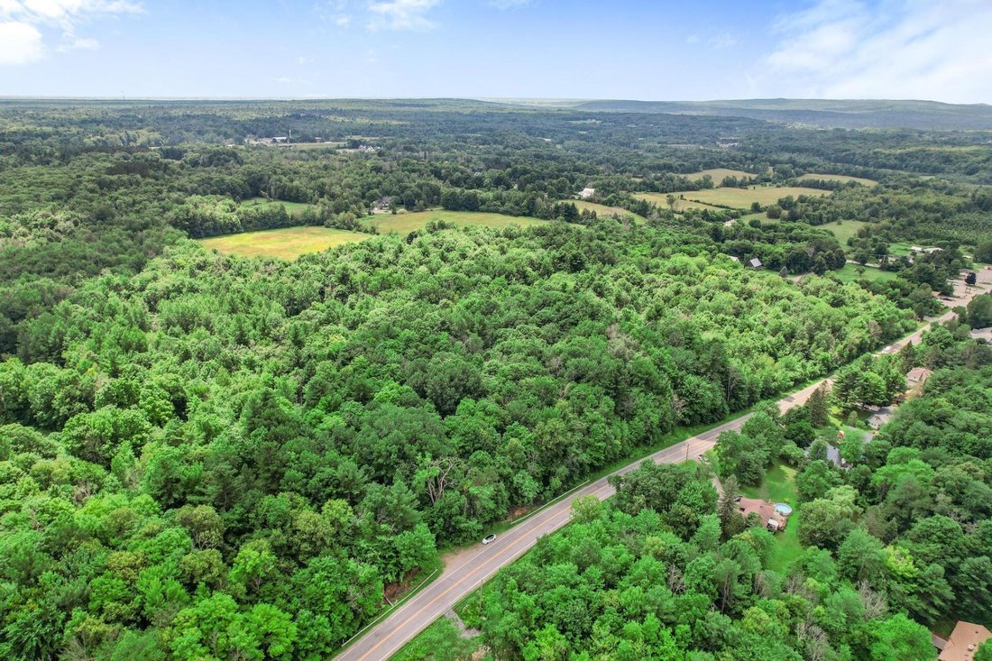 Land in Saint-Lazare, Quebec, Canada 4 - 17384920