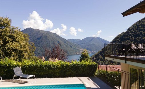 Villa in Argegno, Lombardy, Italy 1