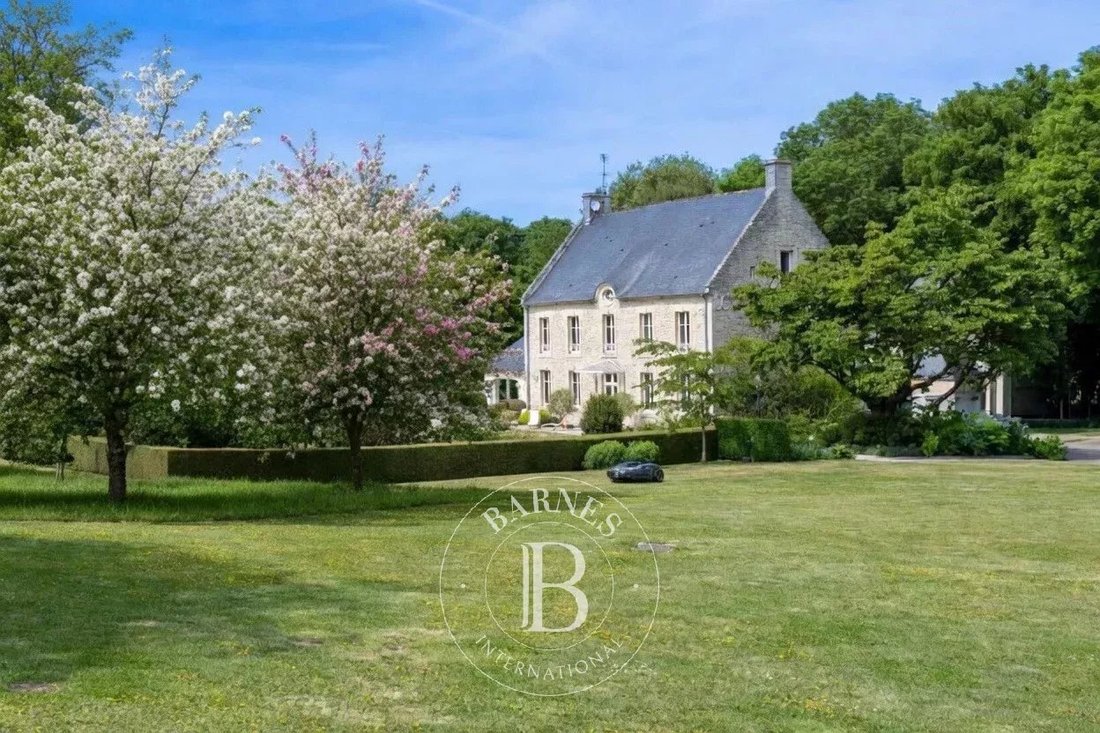 House in Bayeux, Normandy, France 1 - 17381464