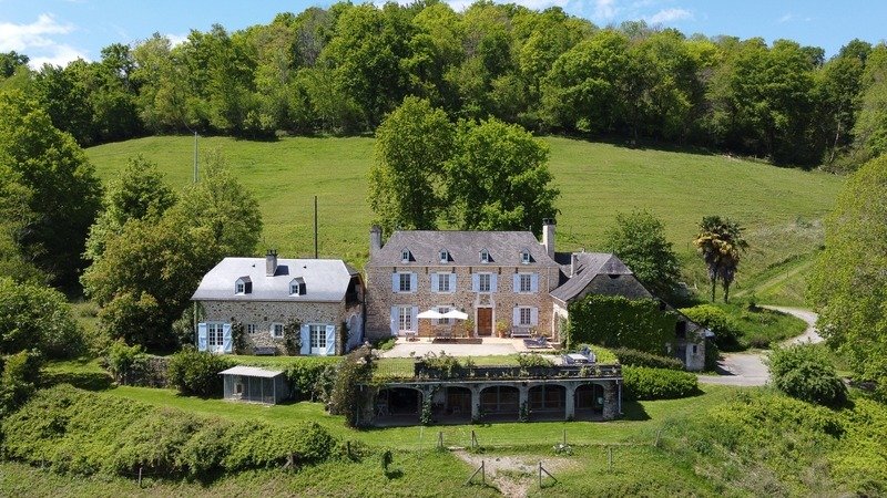 House in Gan, Nouvelle-Aquitaine, France 2 - 17381821