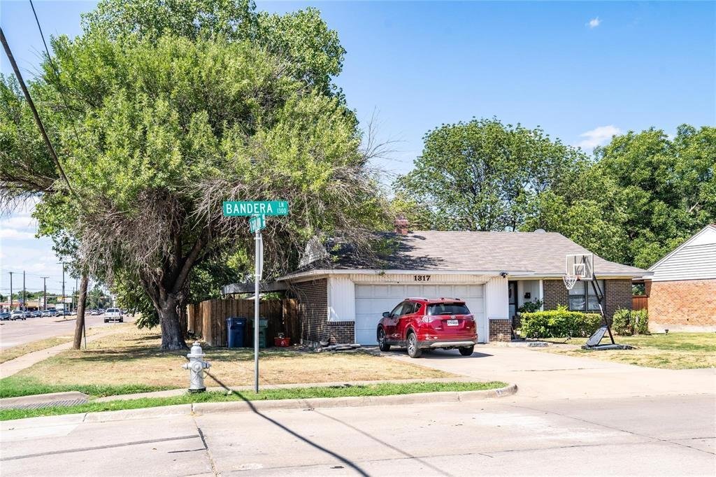 Garland, Texas, United States 4 - 17384086