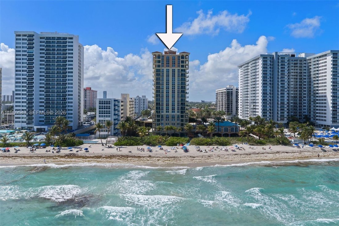 Condo in Hallandale Beach, Florida, United States 1 - 17384012