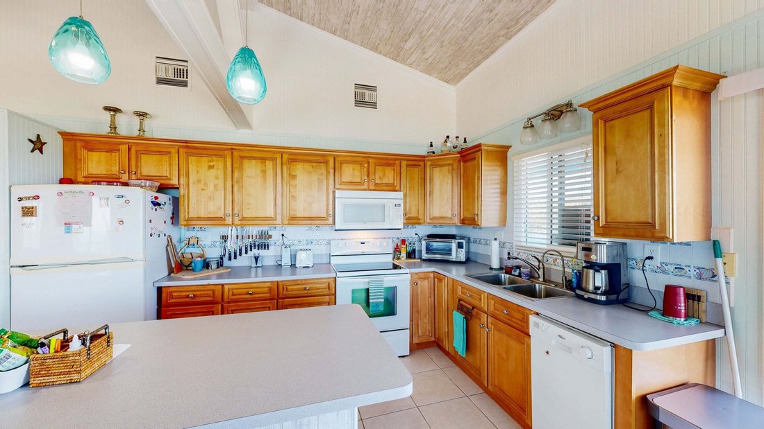 House in Stake Bay, Sister Islands, Cayman Islands 4 - 17382518