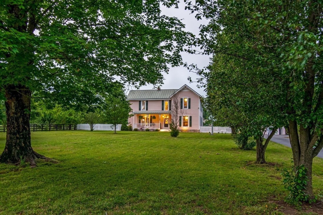 House in Mount Pleasant, Tennessee, United States 3 - 17383210