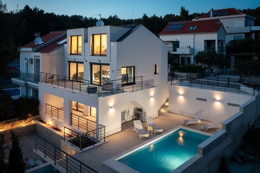 Villa in Milna, Split-Dalmatia County, Croatia 1 - 17384251