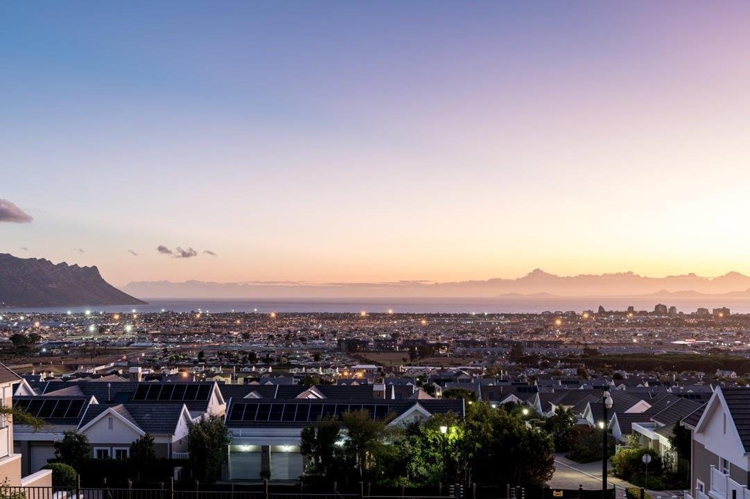 House in Strand, Cape Town, South Africa 3 - 17383775