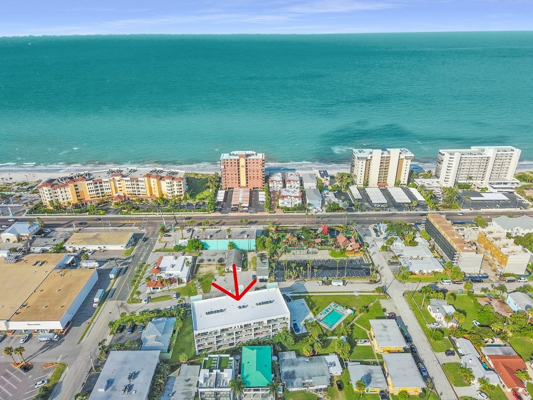 Condo in Madeira Beach, Florida, United States 3 - 17380467