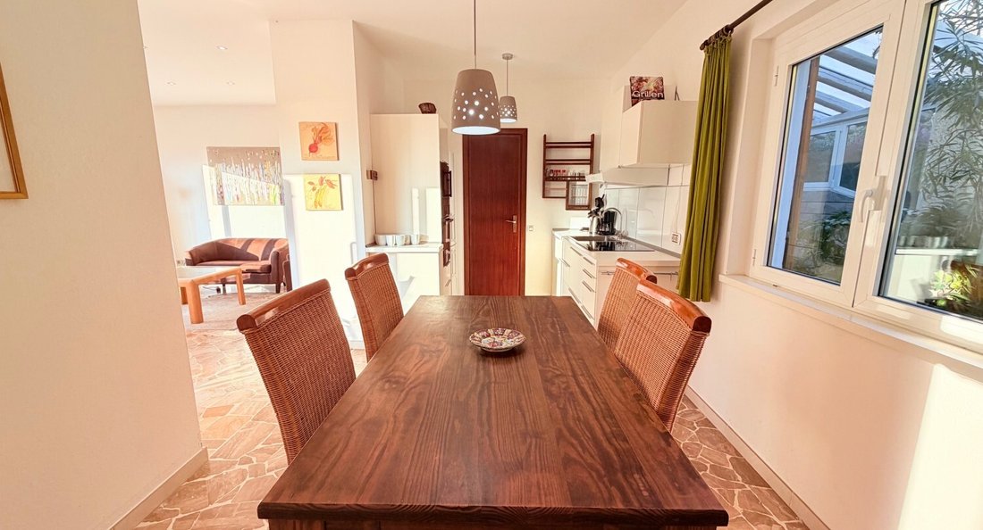 House in Bedero, Lombardy, Italy 5 - 17382946