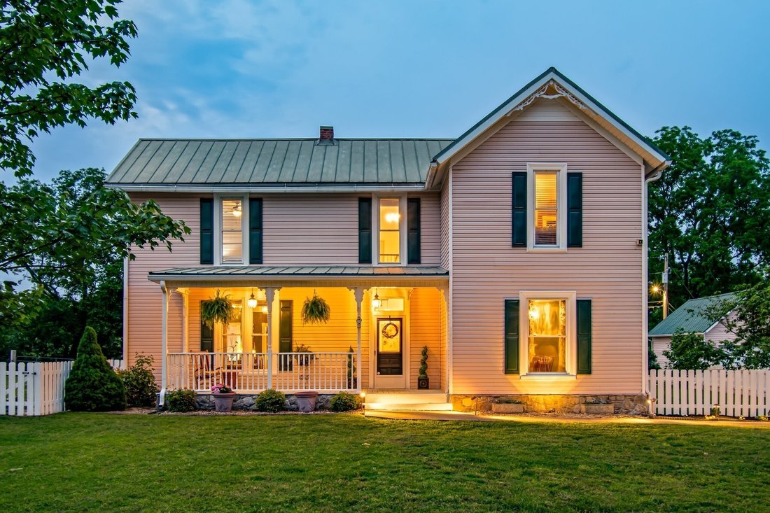 House in Mount Pleasant, Tennessee, United States 1 - 17383210