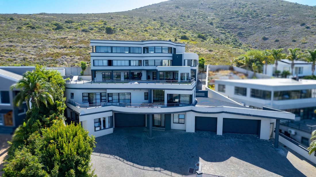House in Cape Town, Western Cape, South Africa 1 - 17380890