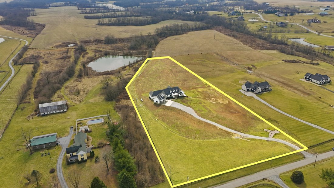 House in Simpsonville, Kentucky, United States 1 - 17380436