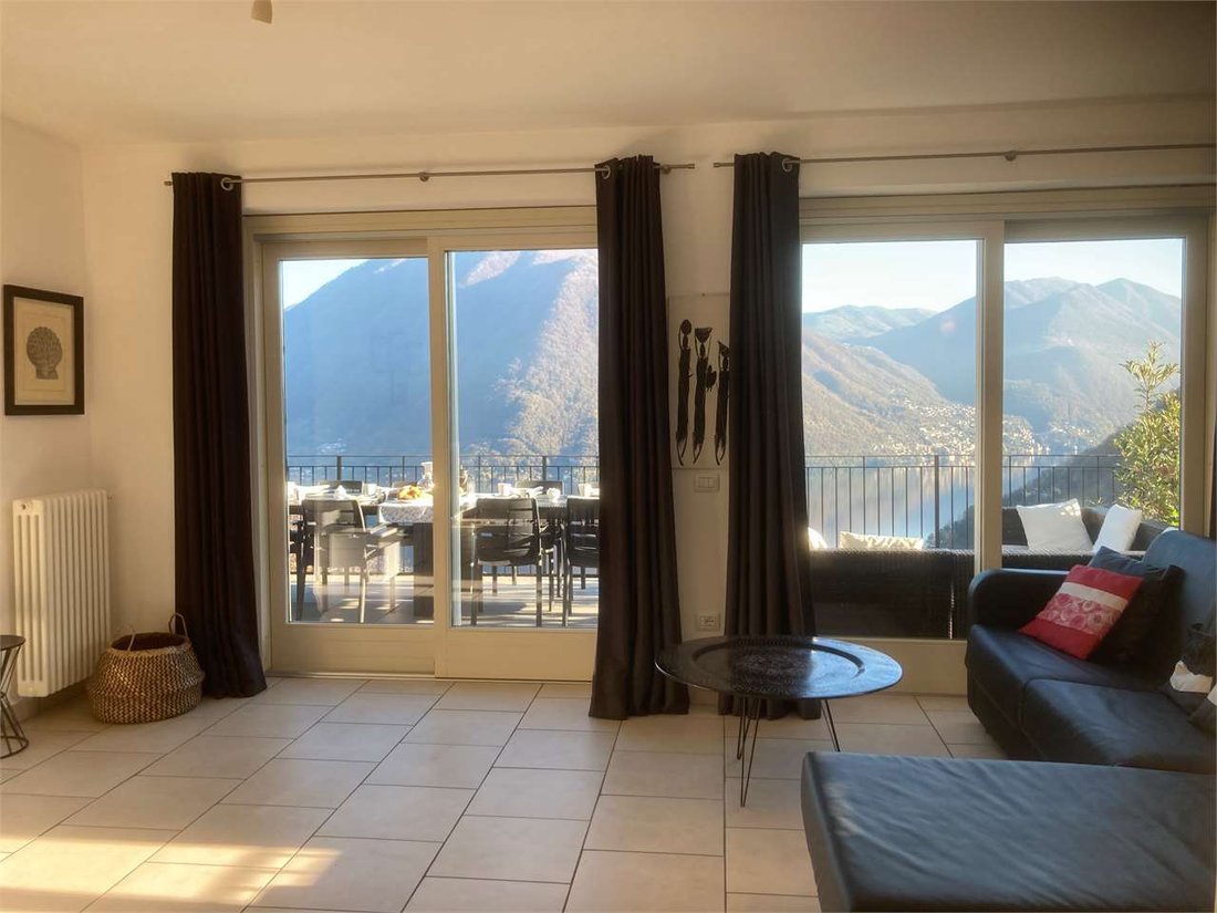 Villa in Argegno, Lombardy, Italy 4 - 17384380
