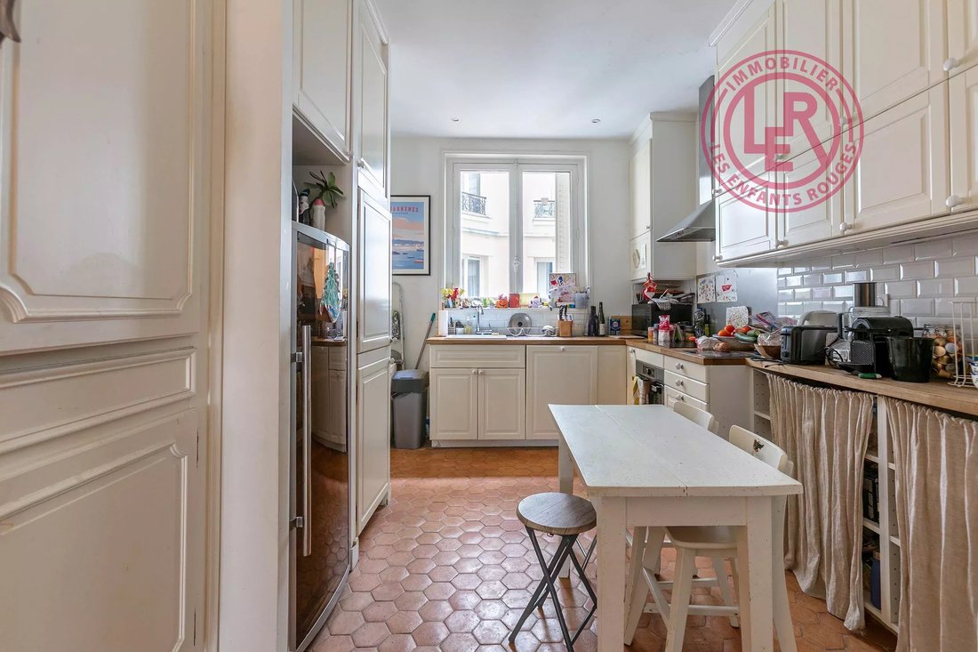Apartment in Arts et Métiers, Paris 3e Arrondissement, Paris 3 - 17381755
