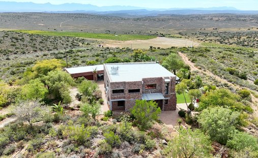 Farm Ranch in Oudtshoorn, Western Cape, South Africa 1