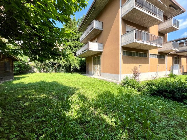 House in Albino, Lombardy, Italy 2 - 17382967