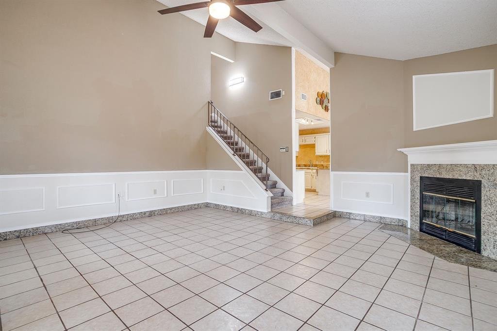 House in Burleson, Texas, United States 5 - 17384119
