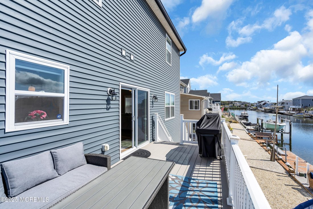 House in Little Egg Harbor Township, New Jersey, United States 4 - 17383437
