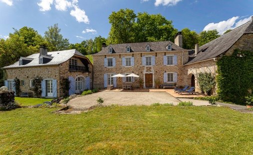 House in Gan, Nouvelle-Aquitaine, France 1