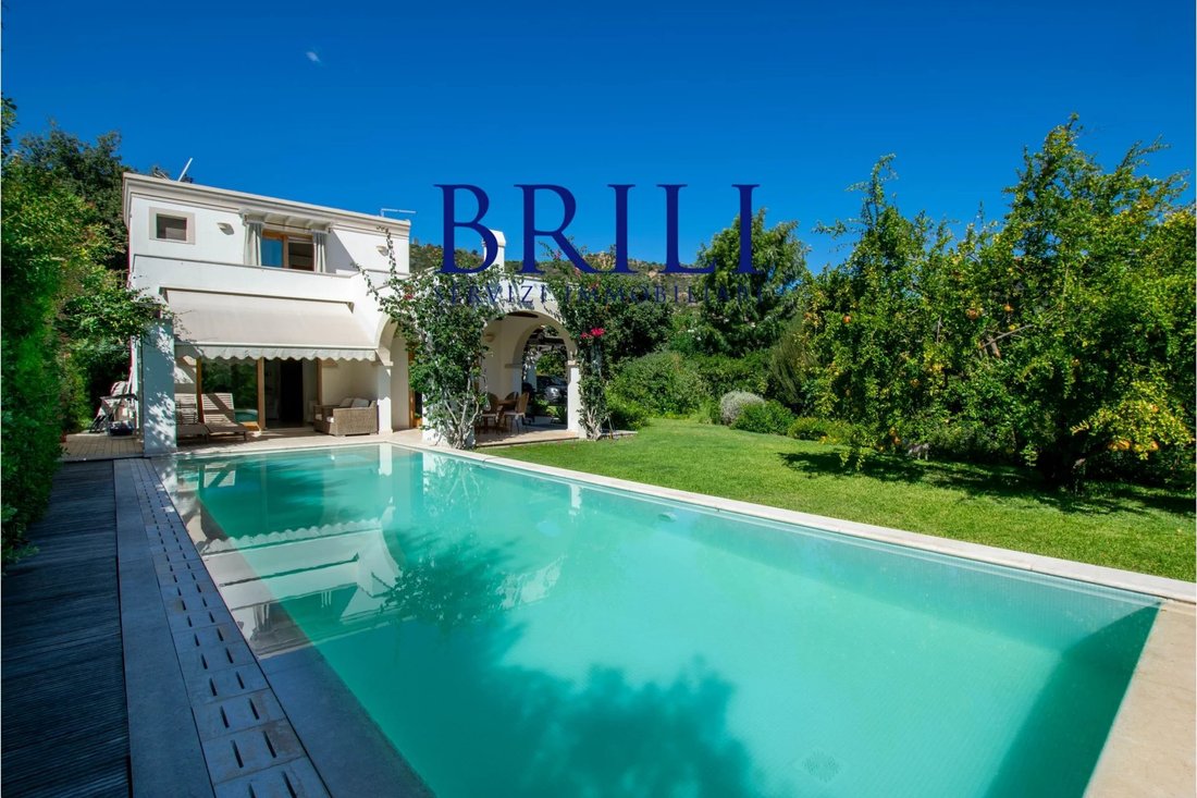 Villa in Pula, Sardinia, Italy 1 - 16890892