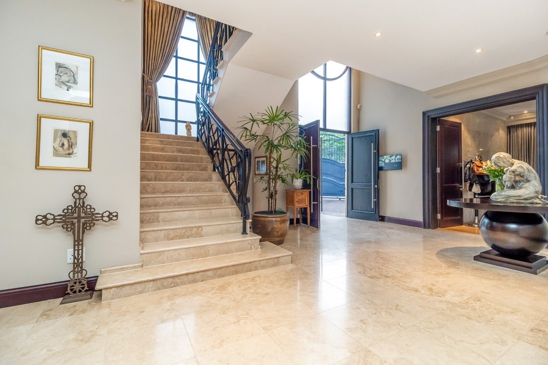 House in Melrose North, Gauteng, South Africa 3 - 17384650