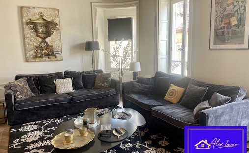 19th Century Château With 4,34 Hectare Wooded Park Swimming Pool Burgundy, Near Beaune