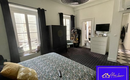 19th Century Château With 4,34 Hectare Wooded Park Swimming Pool Burgundy, Near Beaune