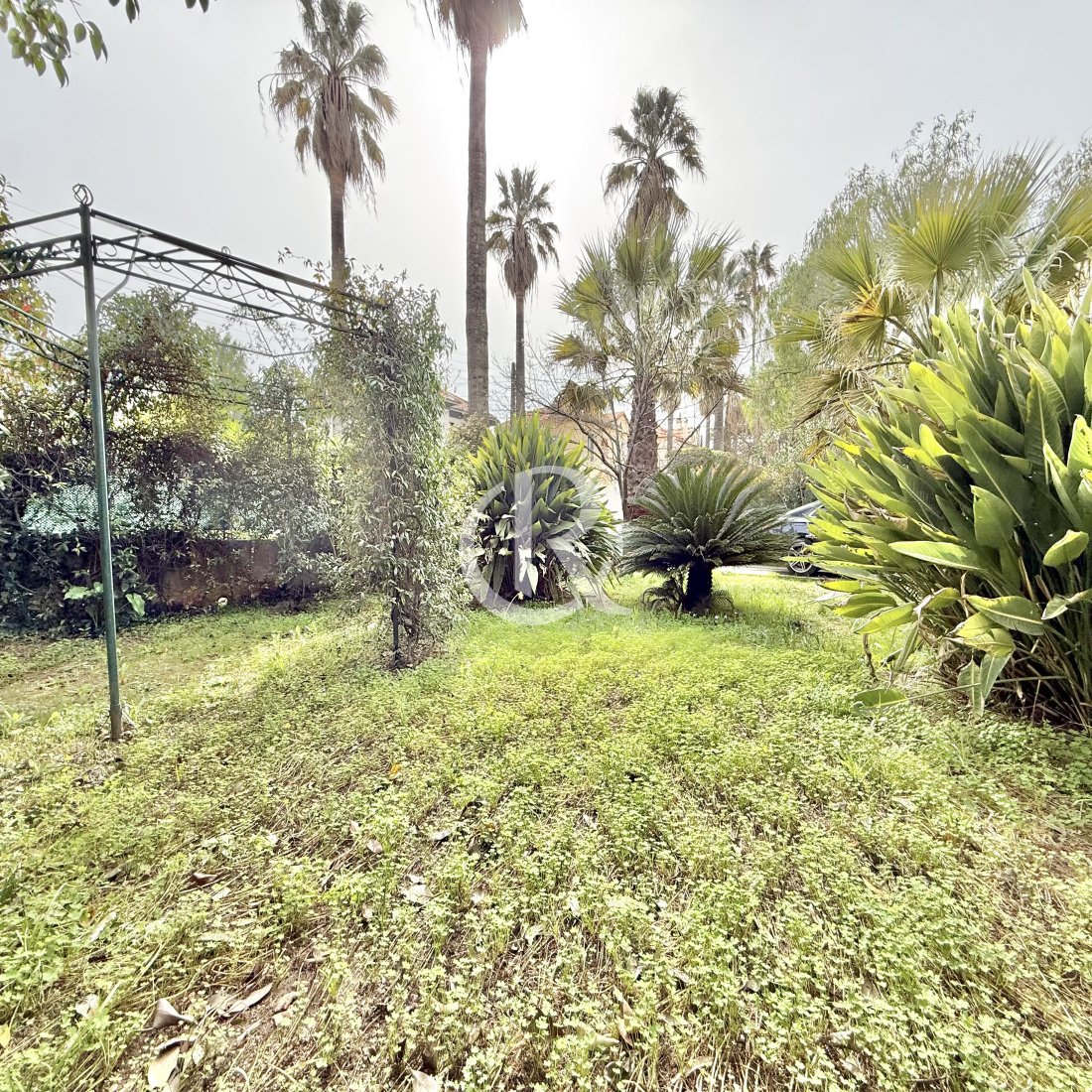 Villa in Hyeres, Provence-Alpes-Côte d'Azur, France 2 - 17383741