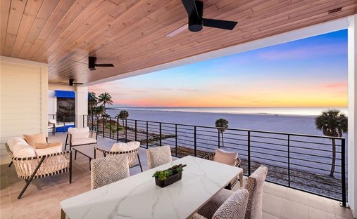 Condo in Fort Myers Beach, Florida, United States 1