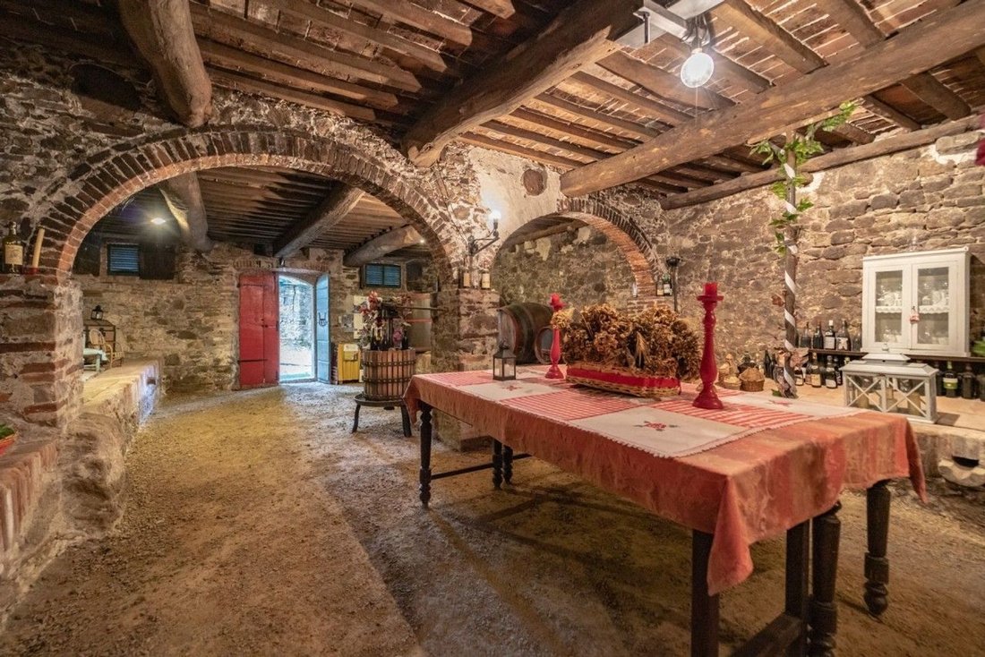 Villa in Petrognano - San Gennaro, Capannori, Tuscany 2 - 17384249
