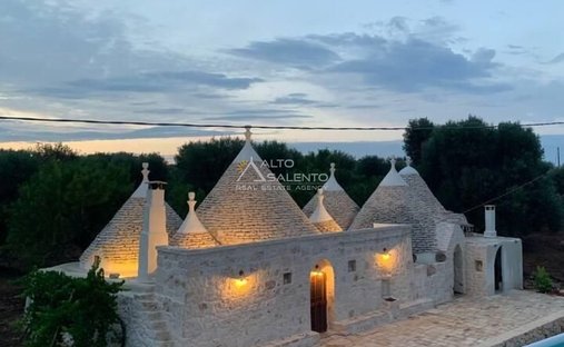 Country House in Ceglie Messapica, Apulia, Italy 1