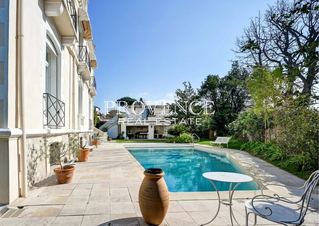 Villa in Saint Giniez, 8e Arrondissement, Marseille 2 - 17327877