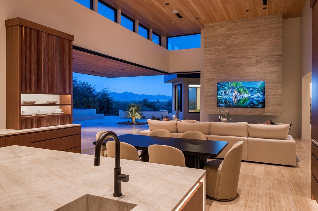Paradise Valley, Arizona, United States 5 - 16401725